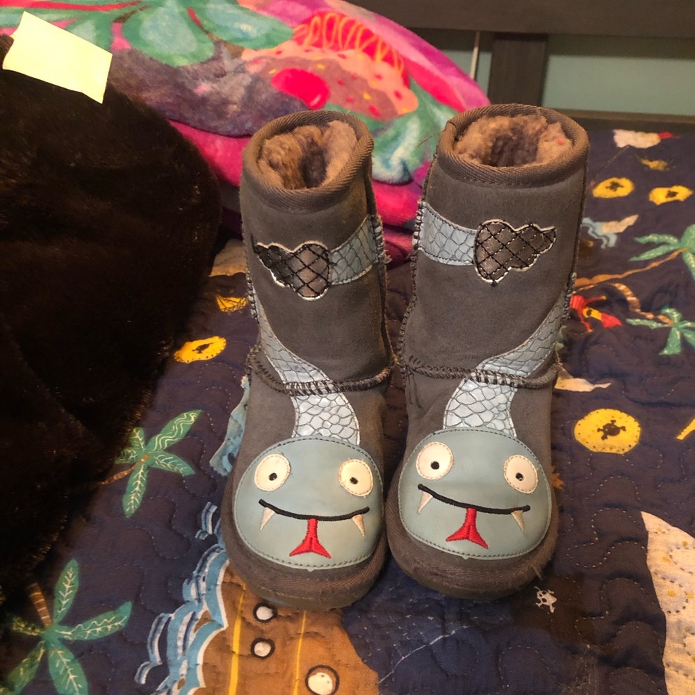 Emu Australia kids boots